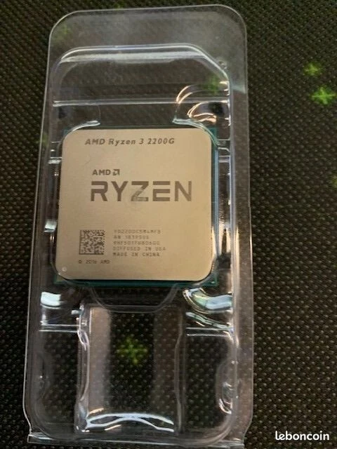 AMD Ryzen 3 2200G Processeur (3,5 GHz, 4 Cœurs, Socket AM4) - YD2200C5M4MFB - Photo 1/2