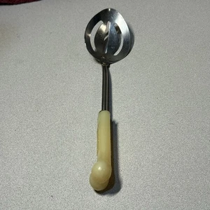 Englishtown Schlitz Edelstahl Servierlöffel Nylabone Hündchen Schnuller Griff - Bild 1 von 8