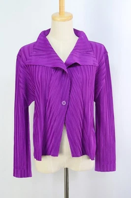 Chaqueta cárdigan púrpura PLEATS PLEASE ISSEY MIYAKE 150 0836 Foto 1 de 4