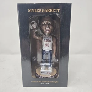 Myles Garrett Cleveland Cavaliers Cavs (Browns) Bobblehead 2024-2025 - Picture 1 of 2