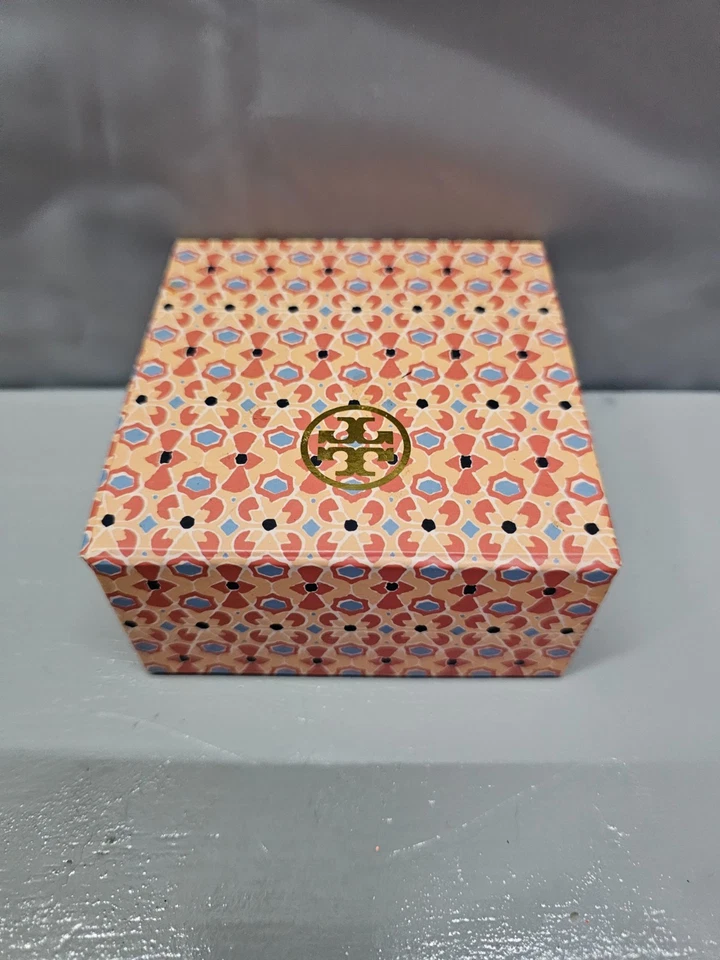 Подарочная коробка с узором Tory Burch набор фирменной бумаги для заметок канцелярские товары - Изображение 1 из 3