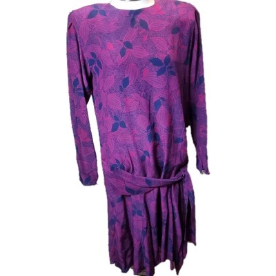 Vestido De Colección Años 80 LIZ CLAIBORNE Púrpura Rosa Hoja Plisada Estampado Corbata Volantes Seda 6P Foto 1 de 4