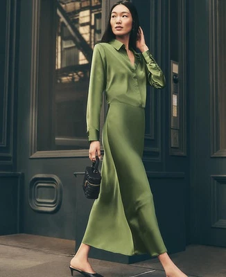 Falda Ann Taylor, Talla Pequeña, Nueva Llegada, Nueva con Etiqueta de $129.00 Foto 1 de 4