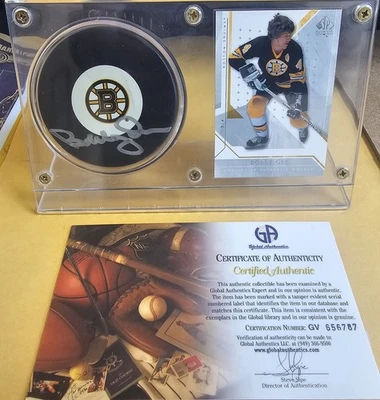 Bobby Orr AUTOGRAFIADO Bruins NHL PUCK-CON CERTIFICADO DE AUTENTICIDAD Foto 1 de 4