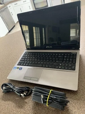 NOT WORKING - ASUS A53SD-TS71 Laptop - Intel i7 - NVIDIA GEFORCE 610M - 8GB RAM - Image 1 of 4