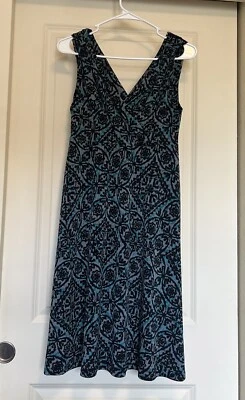 Vestido Vaina Merona Para Mujer Talla M Floral Multicolor Profundo Cuello en V Sin Mangas Foto 1 de 4