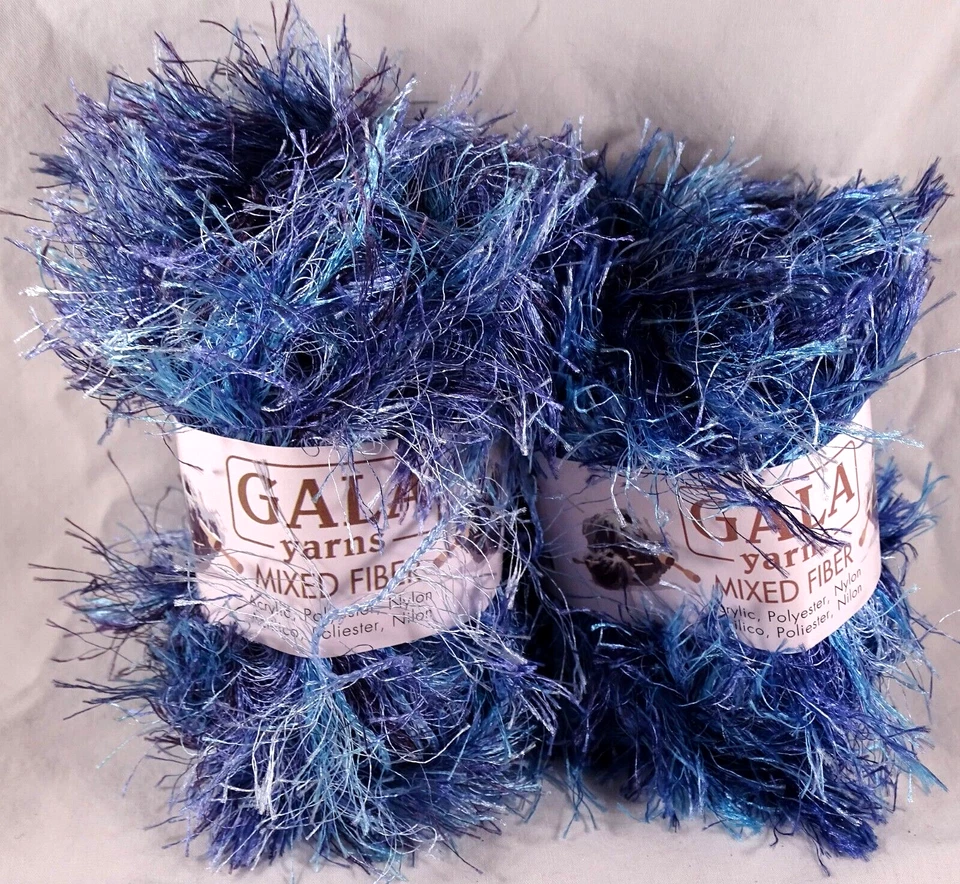 Lote de 2 madejas hilo de gala mezclado fibra novedad tejer artesanía ganchillo pestañas azules Foto 1 de 4