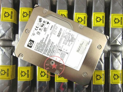 HP 364322-001 311769-001 ST336754LW 36.4GB 15K SCSI 68-pin hard drive - Image 1 of 3