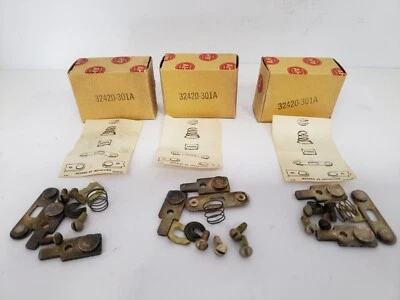 ARROW HART 32420-301A CONTACT KIT (LOT OF 3) NIB - Image 1 of 4