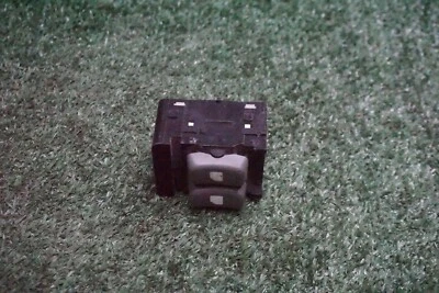 GMC SAVANA 1500 1997 1998 2000 pasajero delantero interruptor de ventana OEM 1902869 Foto 1 de 2