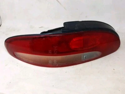 Левый задний фонарь со стороны водителя 1993 94 95 96 Eagle Summit Colt Mirage от оригинального производителя - Изображение 1 из 4