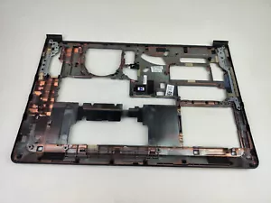 Custodia inferiore Dell Latitude 3550 0TCJ31 - Foto 1 di 2