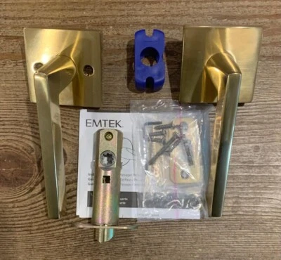 Emtek 5110HLOLHUS7 Helios Passage Leverset w/ Square Rosette French Antique LH - Image 1 of 3