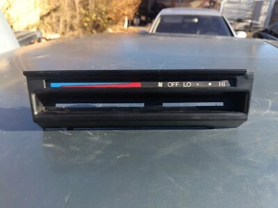 87 88 89 1986 Honda Accord (3.ª generación) - control de aire moldura tablero central OEM Foto 1 de 4