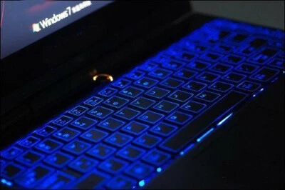 CooSkin Keyboard skin + Anti-glare Screen Protector for Alienware M11X R1 R2 R3 - Image 1 of 4