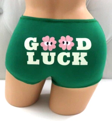 Calcinha masculina Victoria's Secret rosa algodão verde St Patty's Good Luck NOVA - Imagem 1 de 4