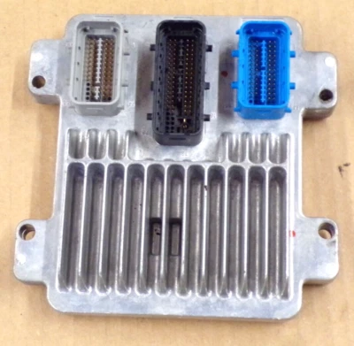 Módulo de computadora Saturn Relay 2005 ECM PCM 3,5 L 2005-2007 Chevy Uplander Foto 1 de 3