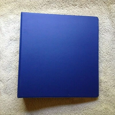 Carpeta de 3" con 3 anillos redondos, 2 divisores por Office Depot Foto 1 de 4