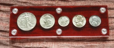 1943 SILVER UNCIRCULATED YEAR SET - WAR SET-CHOICE - Image 1 of 2