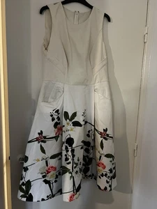 Ted Baker Dress Size 4 UK 14 - Picture 1 of 2