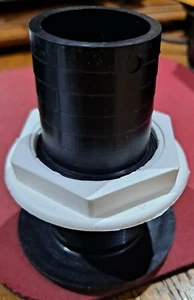 TH Marine TH-1500 1 1/2" Straight Thru Hull - Picture 1 of 3