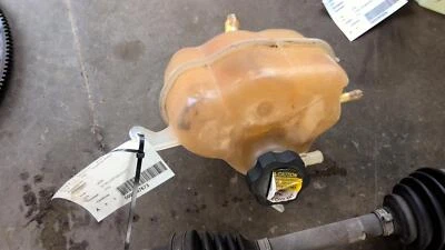 Used Engine Coolant Reservoir fits: 2008 Chevrolet Equinox  Grade A — 第 1/4 张图片