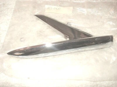 Moldura guardabarros, ala de gaviota cromada izquierda delantera. Corvette 53-55 Foto 1 de 4