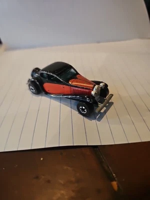 Coche Bugatti Hot Wheels 37 1980 vintage negro naranja hecho en Hong Kong Foto 1 de 2