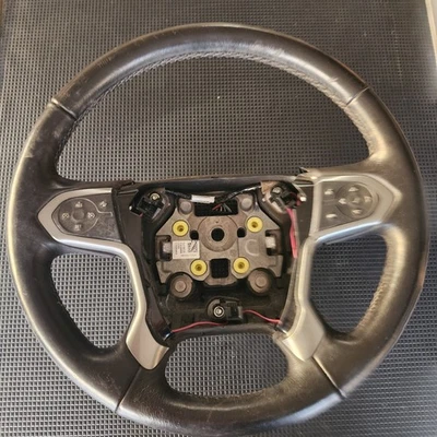 Chevrolet Tahoe 2015 2016 2017 2018 2019 2020 volante e interruptores OEM Foto 1 de 4