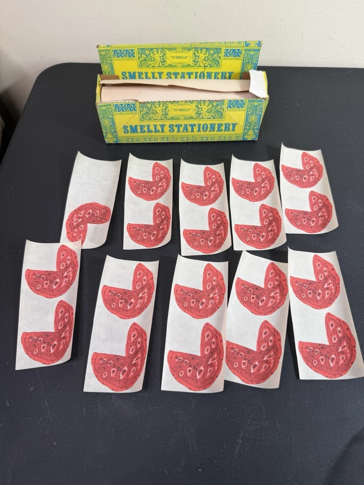 Vintage Lewis & Clark Smelly Stationery Scratch-N-Sniff Pizza Stickers Lot Of 19 - Image 1 of 3