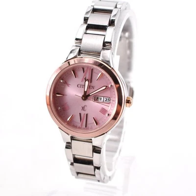 Reloj solar Citizen xC Cross Sea E001-T020348 esfera rosa correa plateada Foto 1 de 4