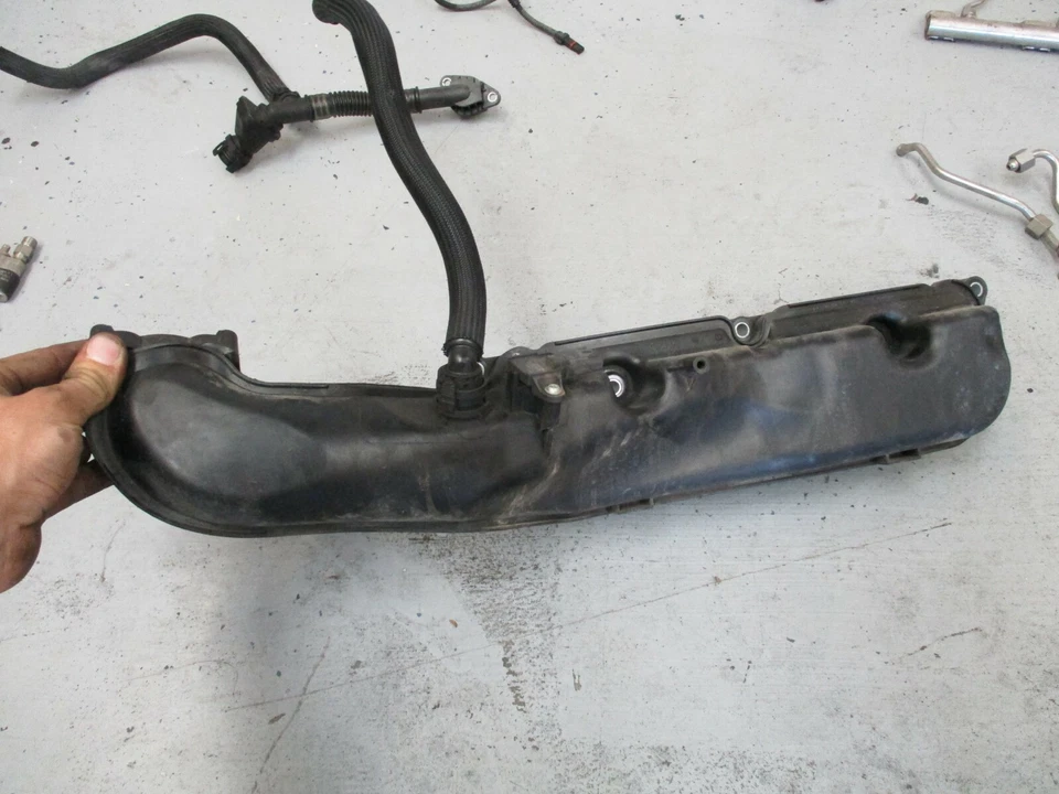 09-12 BMW N63 550i 750i X5 X6 Colector de admisión derecho izquierdo 11617555666 Foto 1 de 4