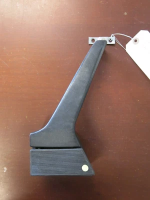 Tirador interior de la puerta izquierda Porsche 911 1974-1989 Foto 1 de 4