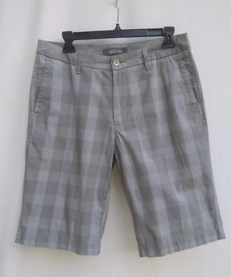Bermudas de golf a cuadros gris humo Kenneth Cole Reaction para hombre talla 30 Foto 1 de 3