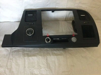 Acabamento de moldura de rádio 2008 Chevrolet Silverado 2500HD fabricante de equipamento original - Imagem 1 de 4