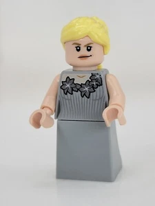 LEGO HARRY POTTER FLEYR DELACOUR KLEID MINIFIGUR hp187 NEU 75948 mit STAB - Bild 1 von 3