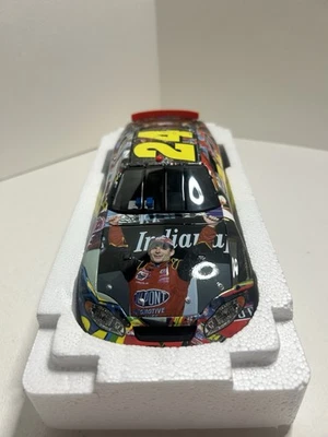 杰夫·戈登 #24 里程碑/ 4X INDY 400 获胜者 2005 年蒙特·卡洛 1/5004 — 第 1/4 张图片