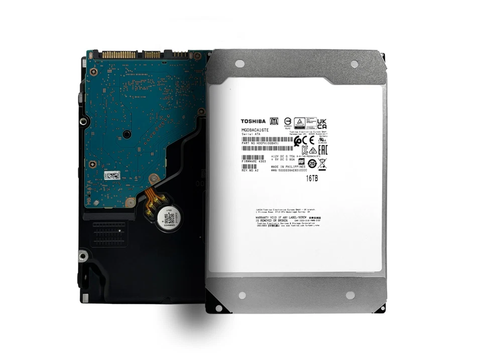 Toshiba 16TB MG08ACA16TE 512MB 7200RPM SATA 6.0Gb/s 3.5" Internal Enterprise HDD - Image 1 of 4
