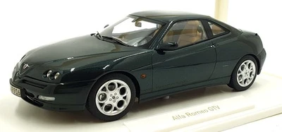 Norev 1/18 Scale Diecast 187842 - 1999 Alfa Romeo GTV - Met. Coventry Green - Image 1 of 4