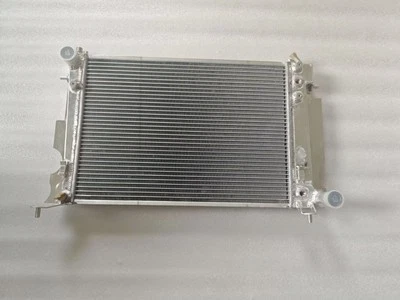 RADIADOR ALUMINIO PARA SAAB 9-3 SE Sedán 900 Base 2.0L/2.3L L4 AT 1999-2003 Foto 1 de 4