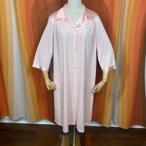 Vintage Vanity Fair Housecoat Womens Medium Pink Satin Trim Button Robe Red Tag - Picture 1 of 10