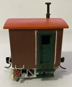 Vintage HO Scale Dicast And Plastic Caboose - Picture 1 of 5