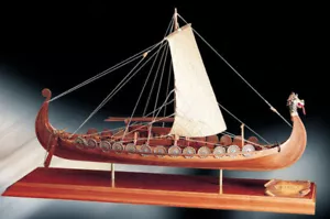 Amati 25006 barco vikingo Drakkar/Oseberg 1:50 kit nuevo embalaje original - Imagen 1 de 1