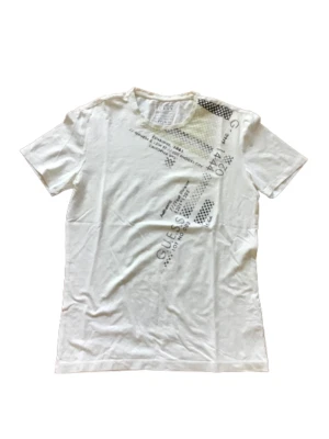 T-Shirt da uomo Guess Los Angeles Maglia Cotone Bianca Slim Fit Jersey Tg S - Immagine 1 di 4