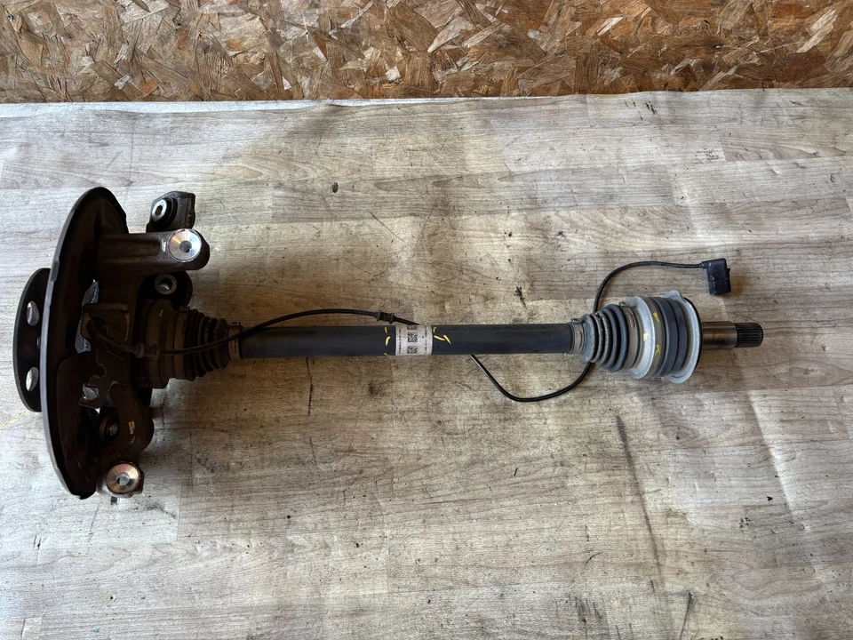 MERCEDES BENZ C43 C63 AMG OEM EIXO TRASEIRO ESQUERDO EIXO EIXO CUBO JUNTA - Imagem 1 de 4