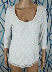 BKE Boutique Camisa Cuentas Blancas Aplique Mangas 3/4 Mujer SML Nueva con Etiquetas $52.95 - Imagen 1 de 5