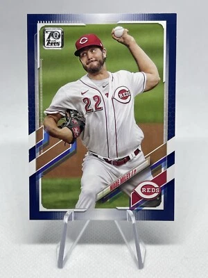 2021 Topps Series 2 - Wade Miley (#638) Cincinnati Reds - Image 1 of 2