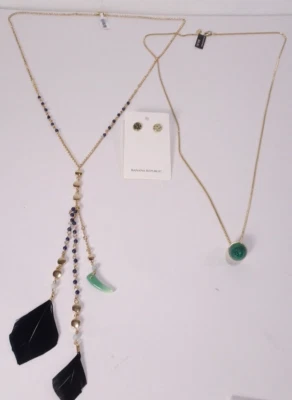 Banana Republic Feather Horn bead Marble Necklace Stud earrings NWT 140 Set of 3 - Image 1 of 4