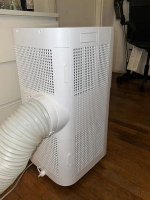 pinguino condizionatore argo bianco. usato 2 volte. raffredda 30 mq - Immagine 1 di 4