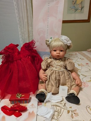 De Colección 2001 Lee Middleton Reva Schick 20" Muñeca Niña Dorada Xtra Vestido de Navidad Foto 1 de 4